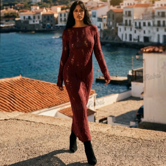 Boutique Dresses & Skirts - NWT Burgandy Distressed Long Sleeve Knit Maxi Sweater Dress Sz M